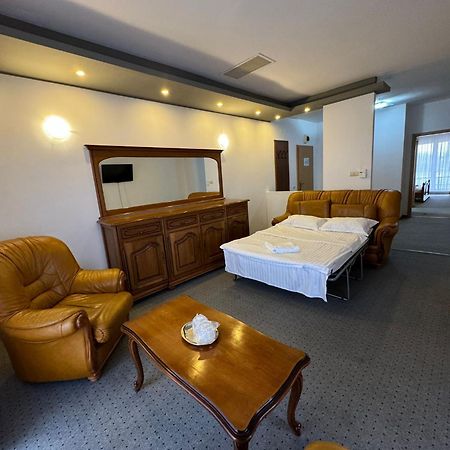 Hotel Vestem エクステリア 写真