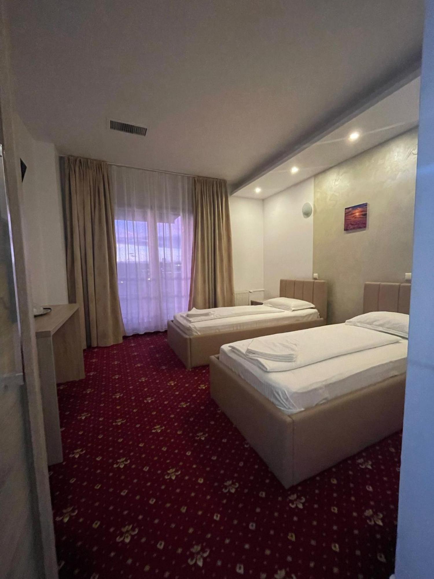 Hotel Vestem エクステリア 写真